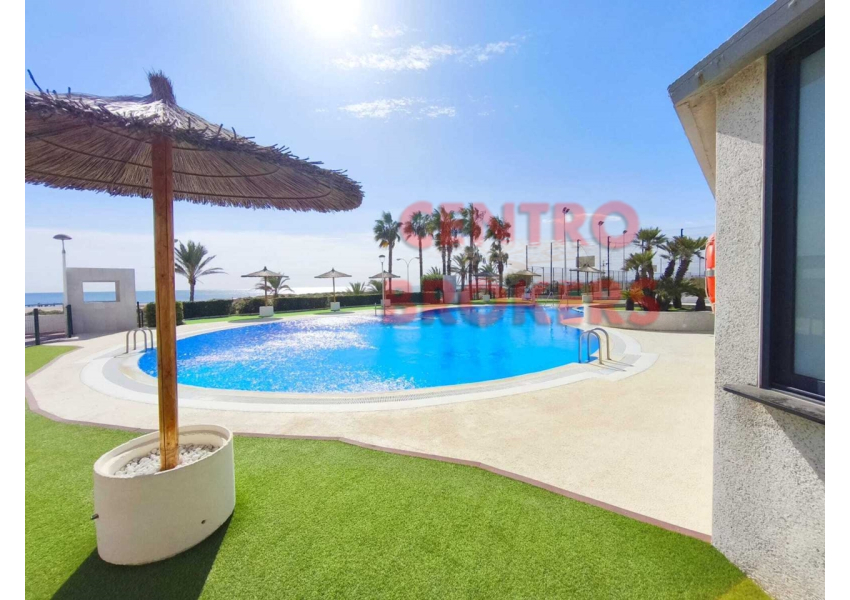 Apartament w I linii plaży z basenem w Cullera, Walencja